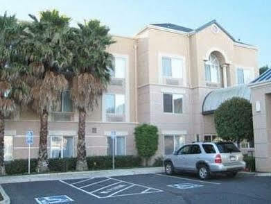 Hotel La Quinta By Wyndham - Napa Valley 3*